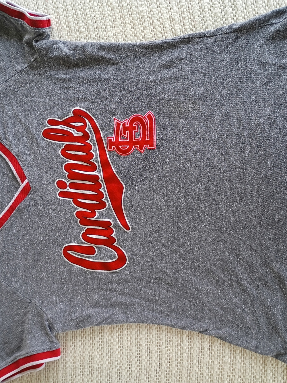 Genuine Merchandise Gray and Red Cardinals Script Tee